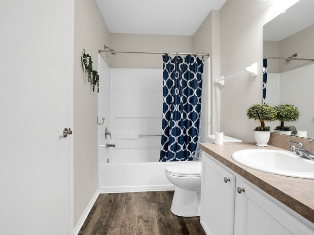 Images Reserve at Easton