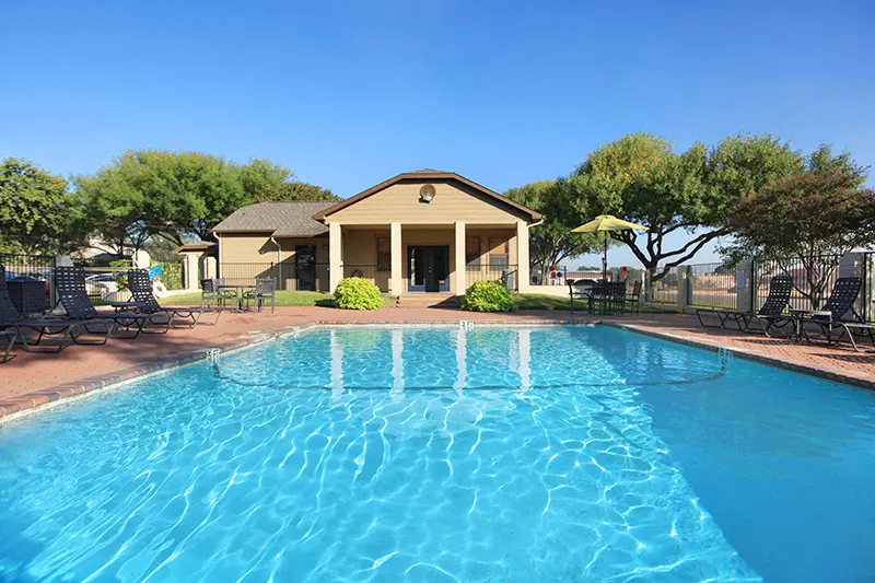 GEORGETOWN PARK Pool