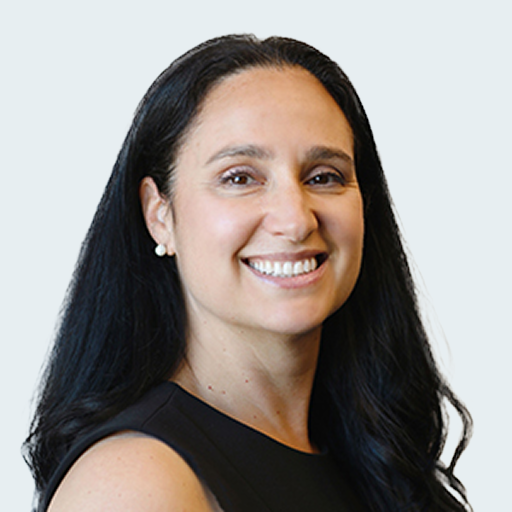 Naiomi Vega headshot.