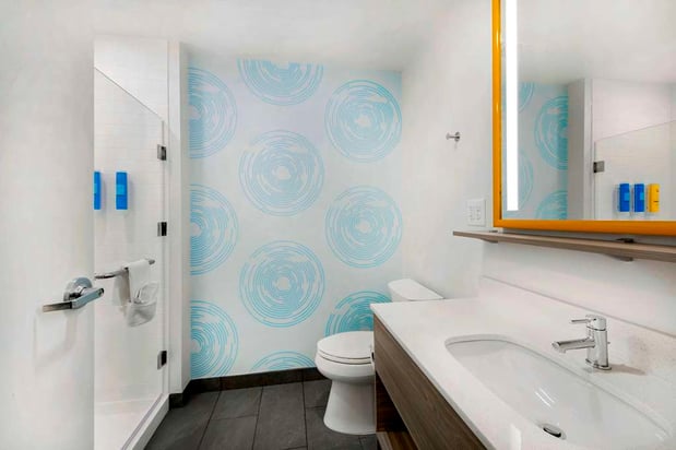 Images Tru by Hilton Wilmington Wrightsville Beach