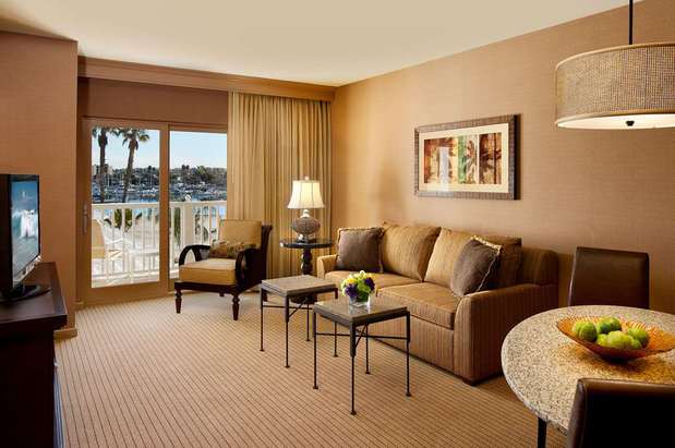 Images Jamaica Bay Inn Marina Del Rey, Tapestry Collection by Hilton