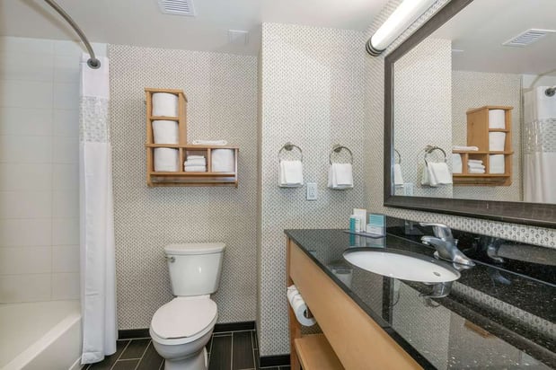 Images Hampton Inn & Suites Raleigh/Crabtree Valley