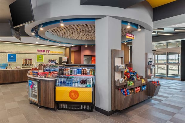 Images Tru by Hilton Janesville