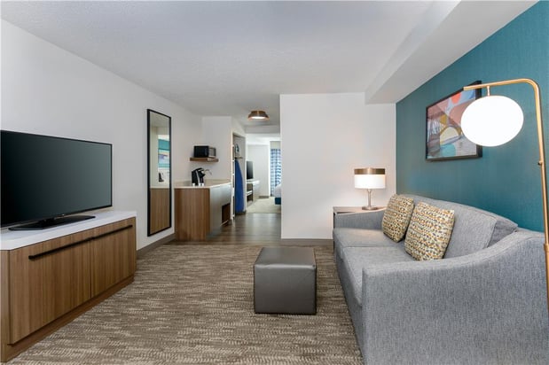 Images Hilton Garden Inn Buffalo Airport