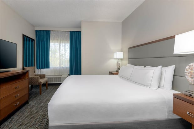Images DoubleTree by Hilton Hotel West Palm Beach Airport
