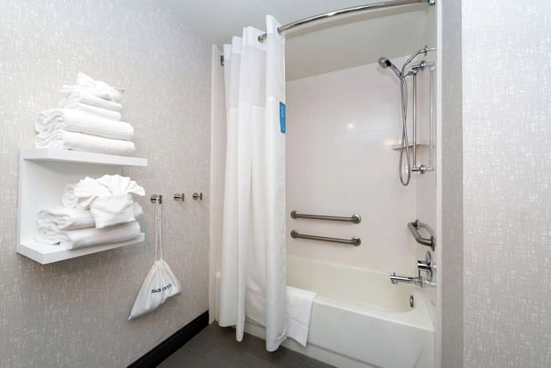 Images Hampton Inn Greensboro-Airport