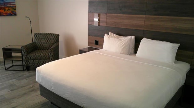 Images HOM Hotel Gainesville, SureStay Collection by Best Western