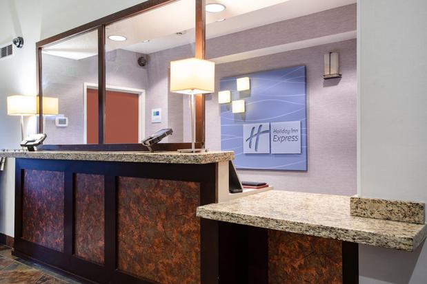 Images Holiday Inn Express & Suites Denver SW-Littleton by IHG