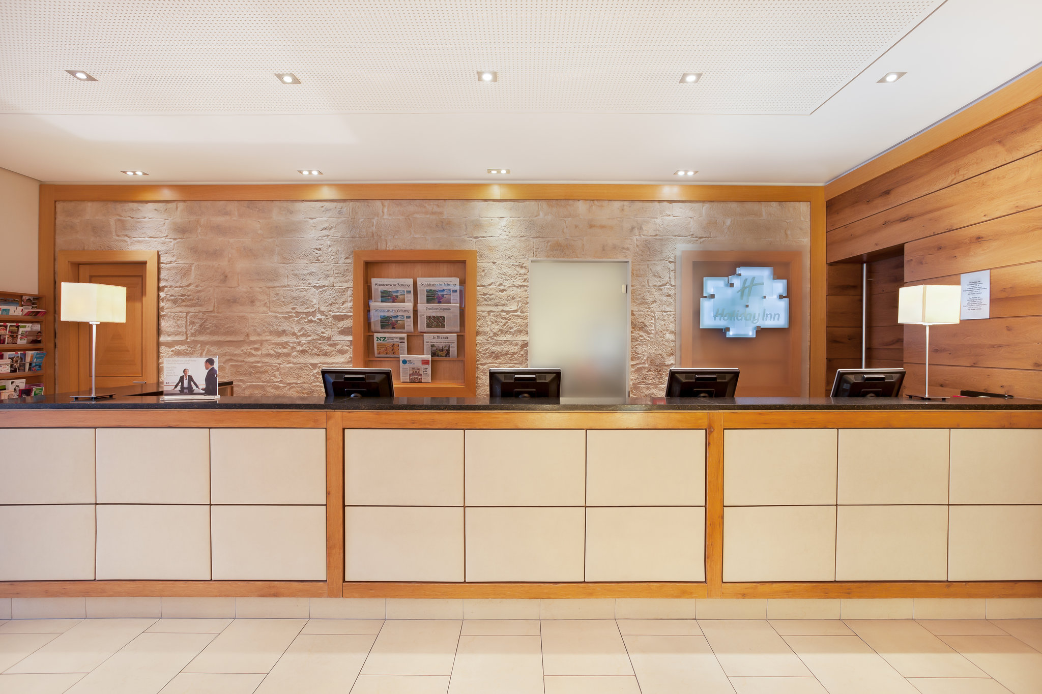 Holiday Inn Nürnberg City Centre by IHG, Engelhardsgasse 12 in Nuernberg