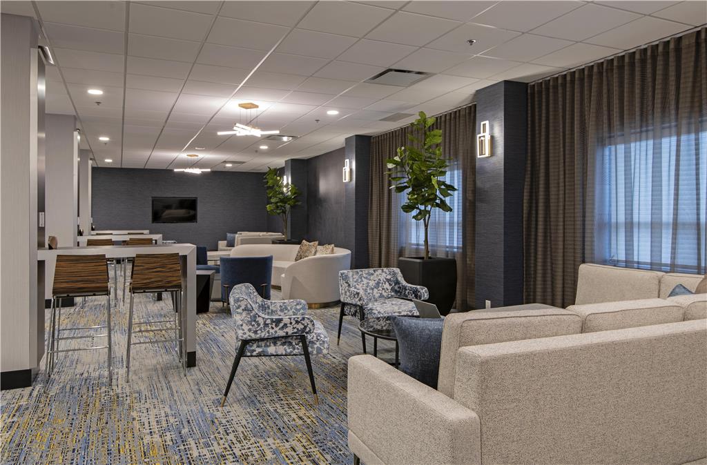 Images DoubleTree by Hilton Hotel West Edmonton