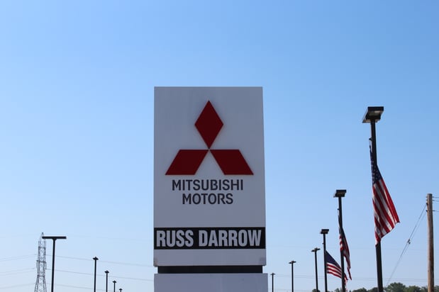 Images Russ Darrow Mitsubishi Service Center