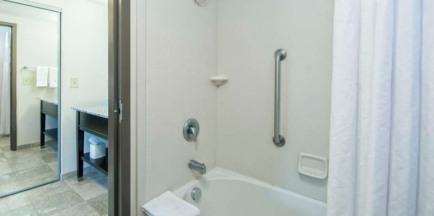 Images Hampton Inn & Suites Seneca-Clemson Area