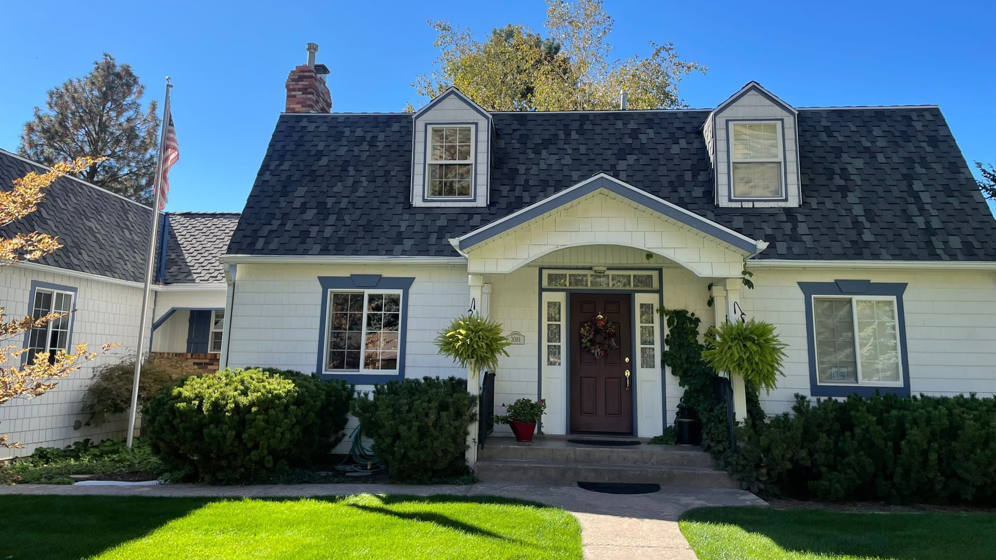 Designer asphalt shingle roof installed by R1 Roofing & Exteriors – Arizona