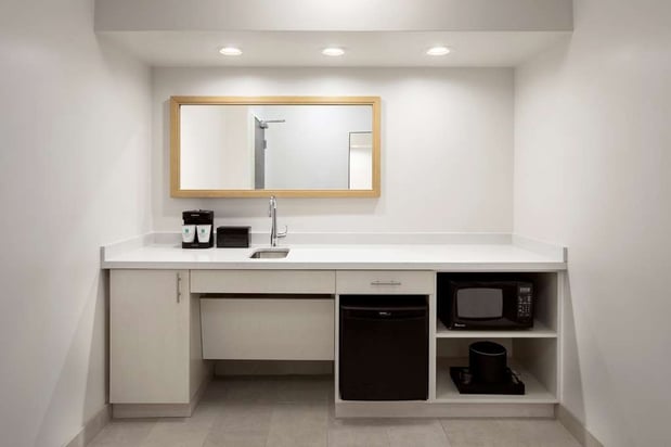 Images Embassy Suites by Hilton Tampa Airport Westshore