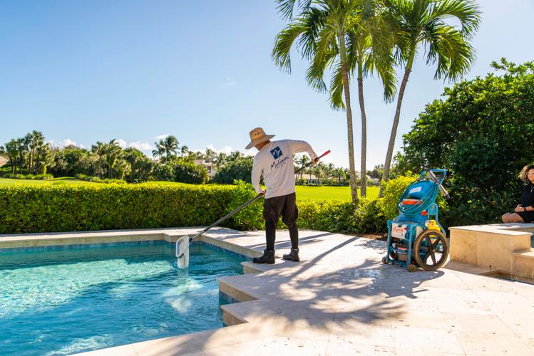 Images Molinari Pools