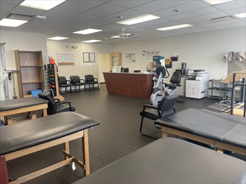 Images NovaCare Rehabilitation - Philadelphia - Woodland Plaza
