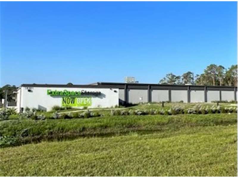 Images Extra Space Storage