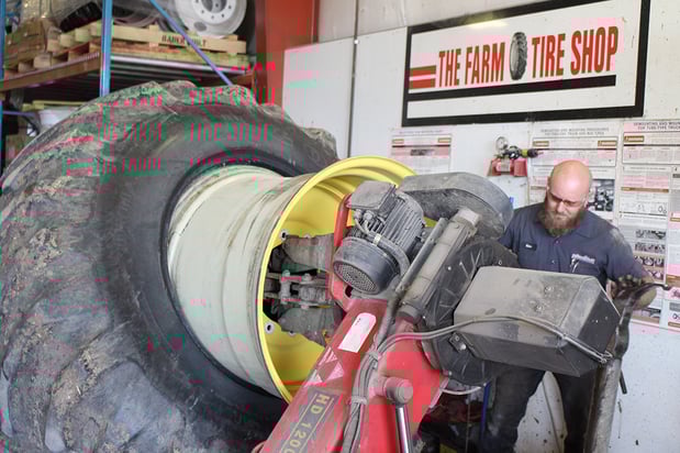 Images Bauer Built Tire & Service