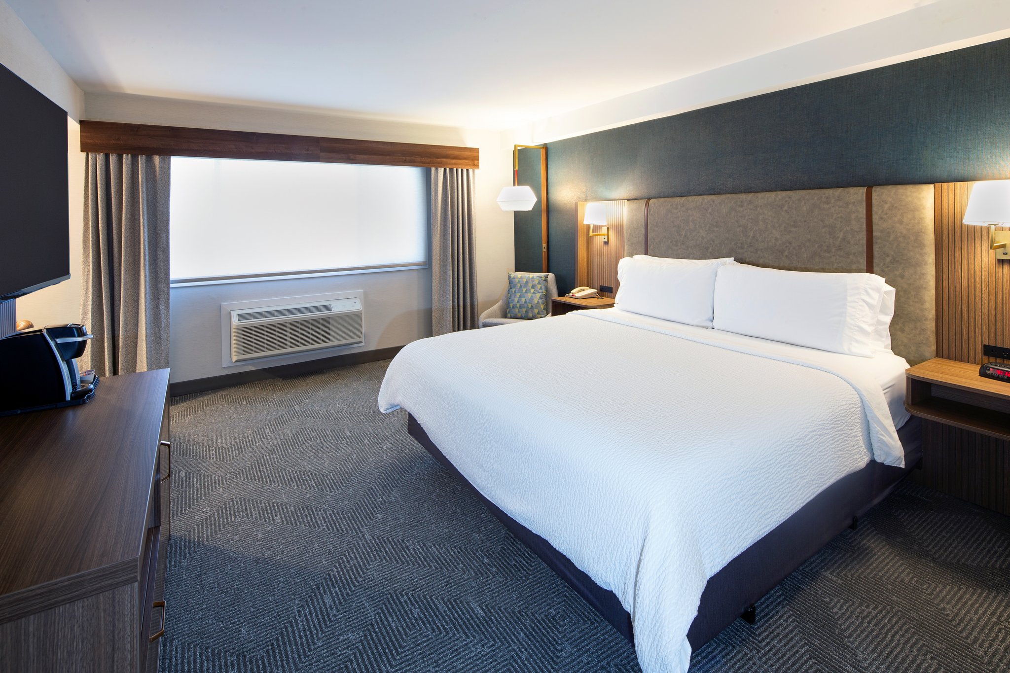 Images Holiday Inn Hinton by IHG