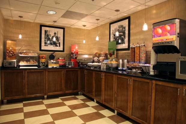 Images Hampton Inn Richmond-North/Ashland