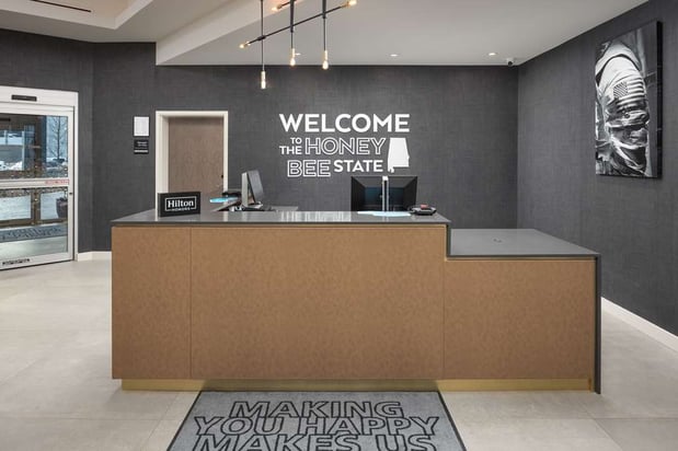 Images Hampton Inn & Suites Huntsville Downtown