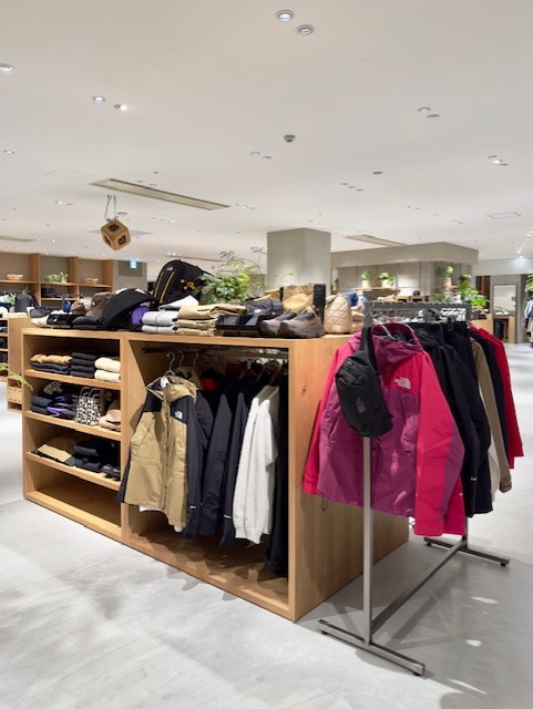 Images THE NORTH FACE+ (ザ・ノース・フェイス プラス) アミュプラザ長崎