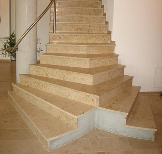 MAKO Baukeramik GmbH, Guetstrasse 3 in Oensingen