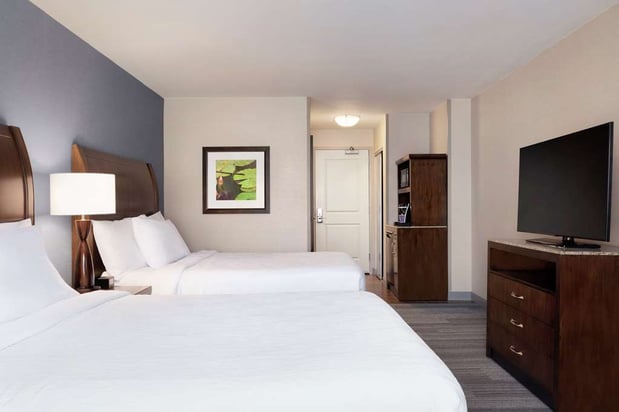 Images Hilton Garden Inn Stony Brook