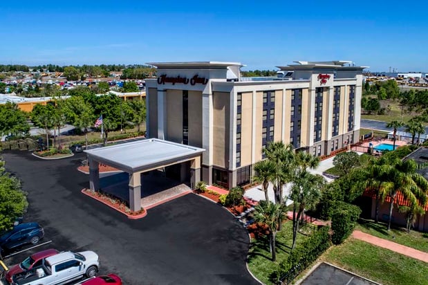 Images Hampton Inn Orlando-Maingate South
