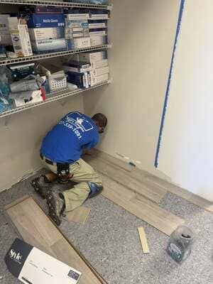 Major League Contracting Image