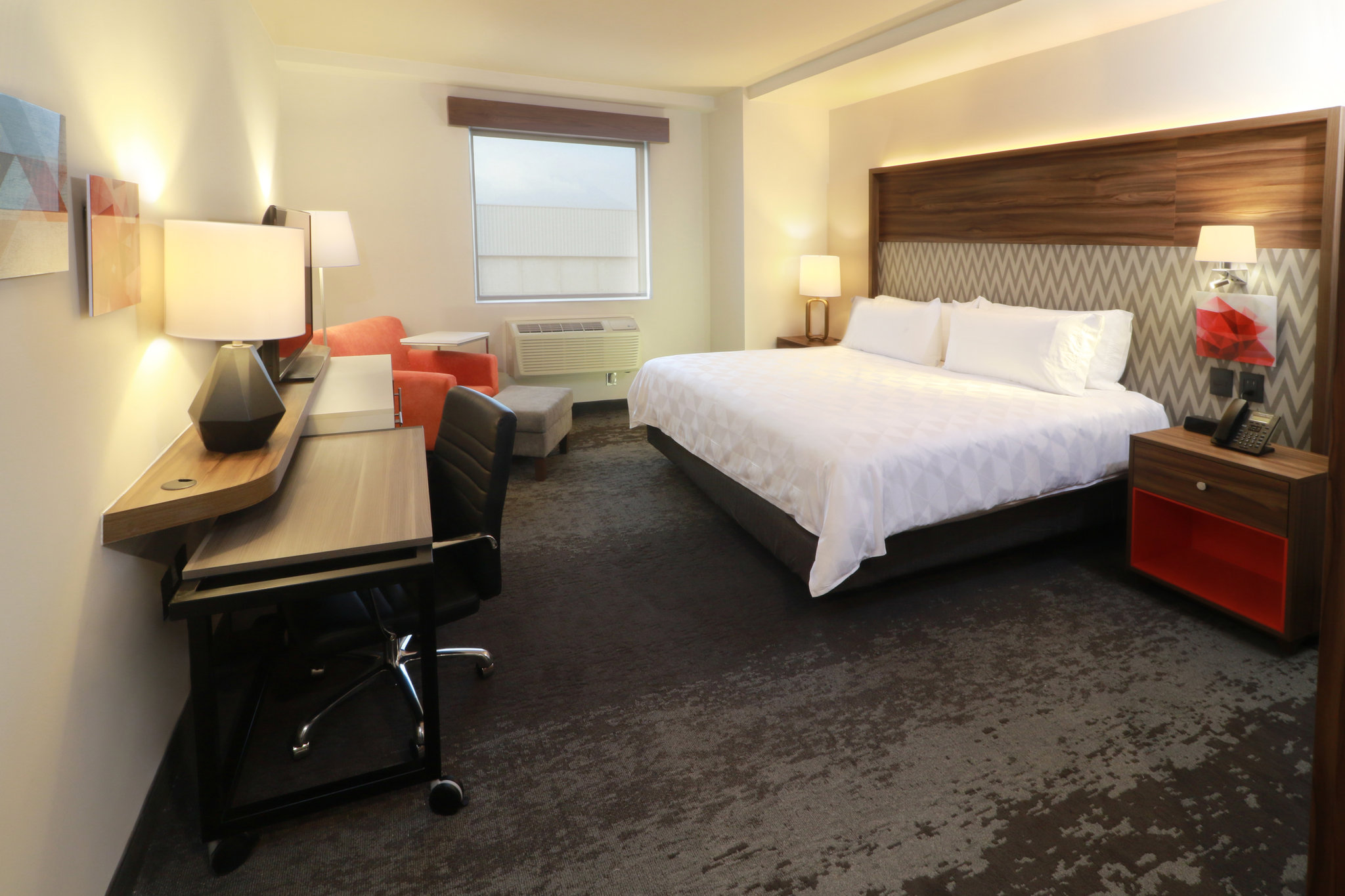 Images Holiday Inn & Suites Monterrey Apodaca Zona Airport by IHG