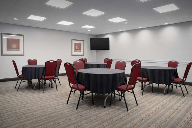 Images Hampton Inn & Suites-Knoxville/North I-75