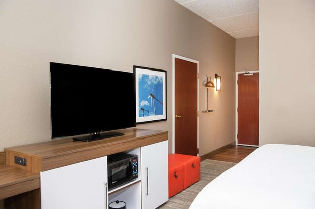 Images Hampton Inn Erie-South