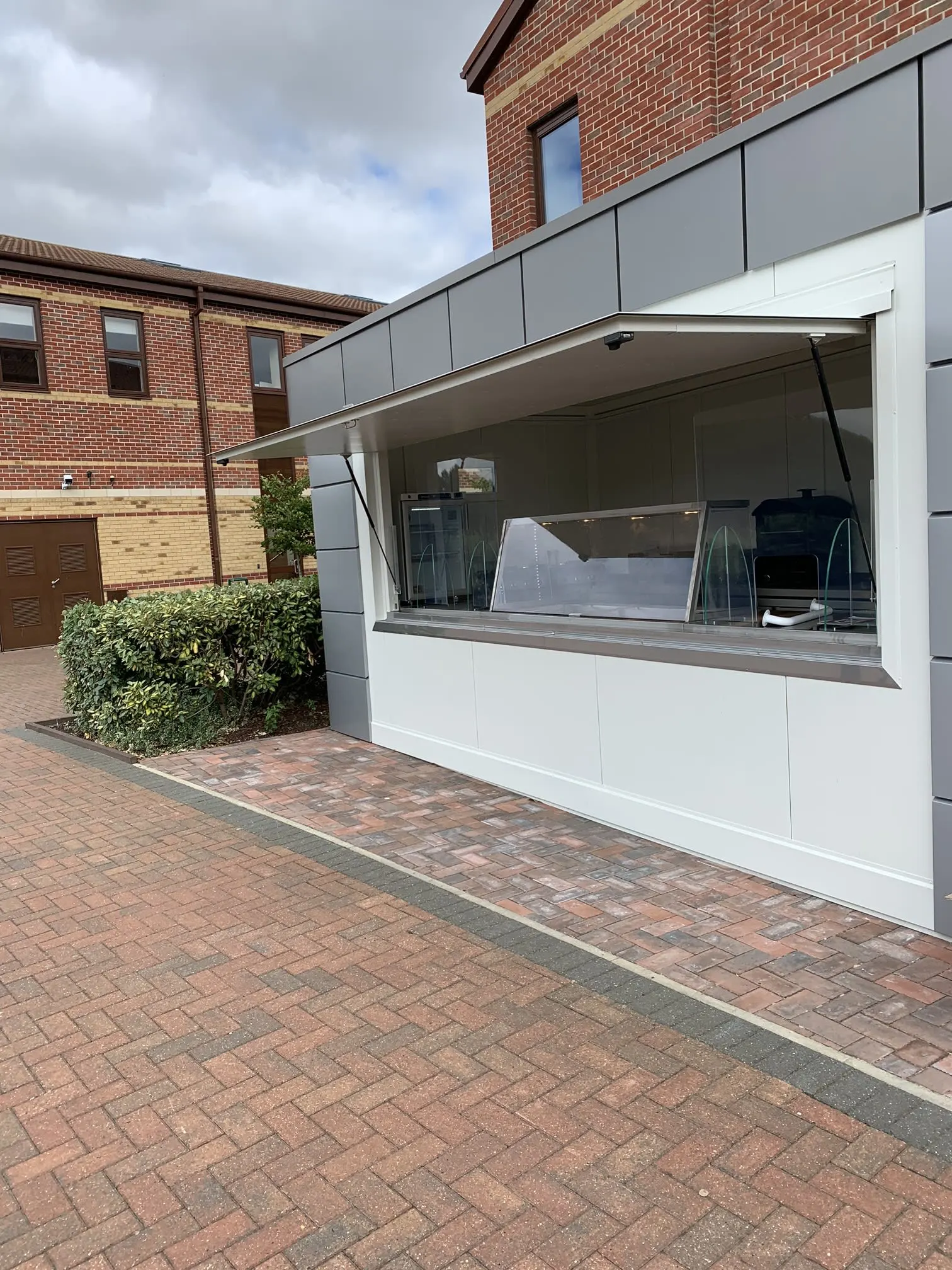 Images Advanced Catering Services Ltd