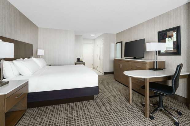 Images DoubleTree by Hilton Hotel Colorado Springs