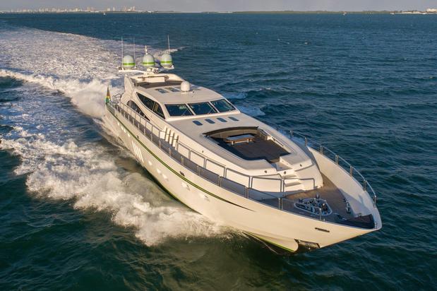 Images Encore Yacht