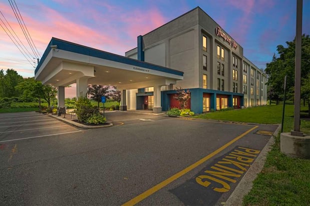 Images Hampton Inn Ridgefield Park