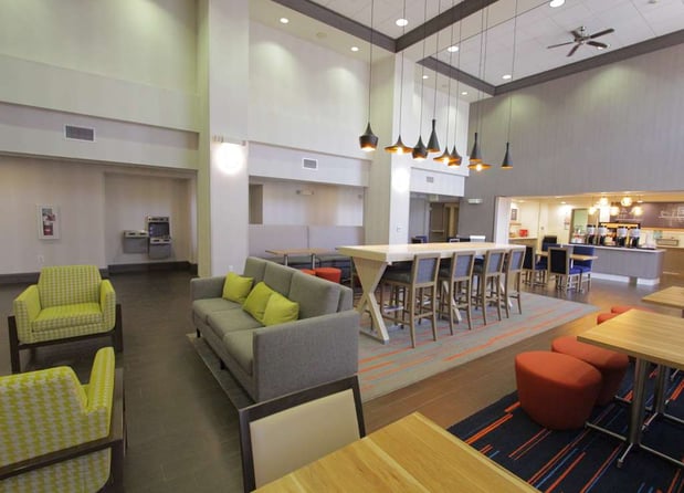 Images Hampton Inn and Suites Seal Beach