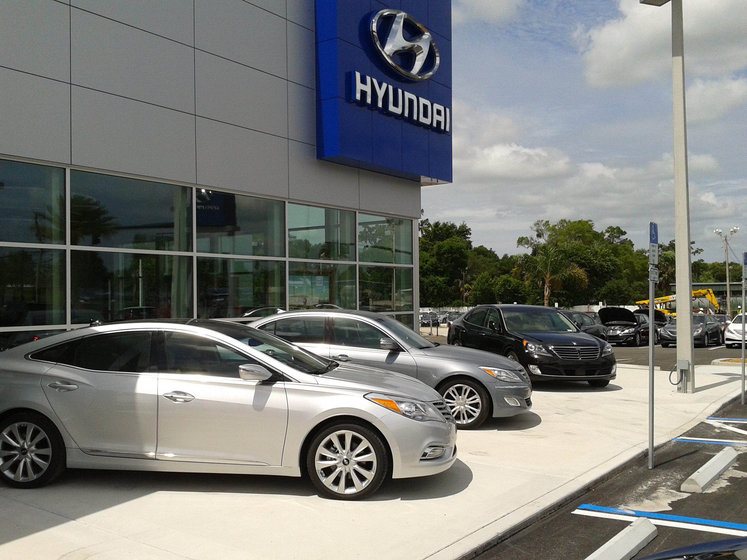 The new Lakeland Hyundai is OPEN! Come see our new state-of-the-art facility and experience what car shopping should be...