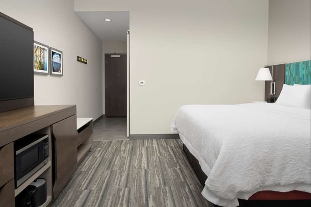 Images Hampton Inn & Suites Lexington Columbia