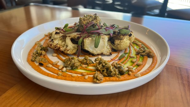 Images Windrose Marker 26 Lakeside Dining