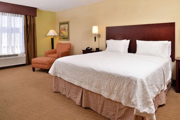 Images Hampton Inn Staunton