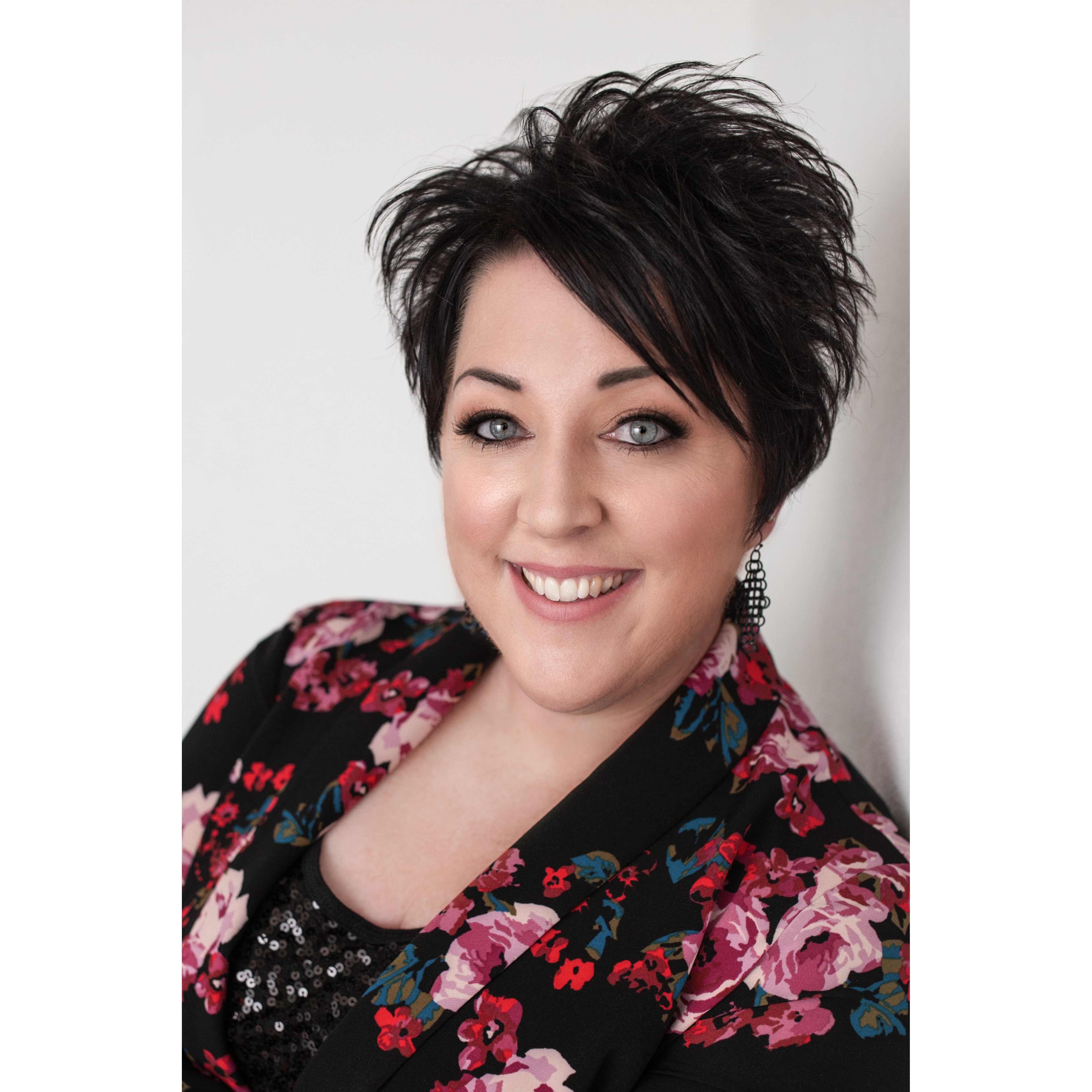 Jenn Jenkins Jenkins Realty Group powered by Brokers Hub Realty