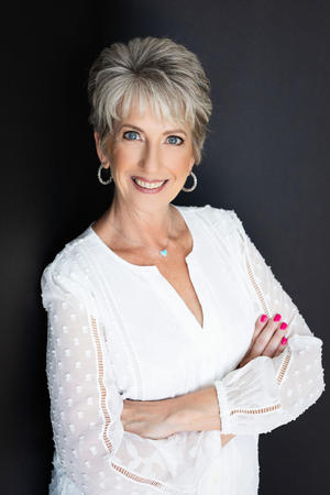 Images Mary Kay Beckman, REALTOR - Keller Williams Realty Las Vegas