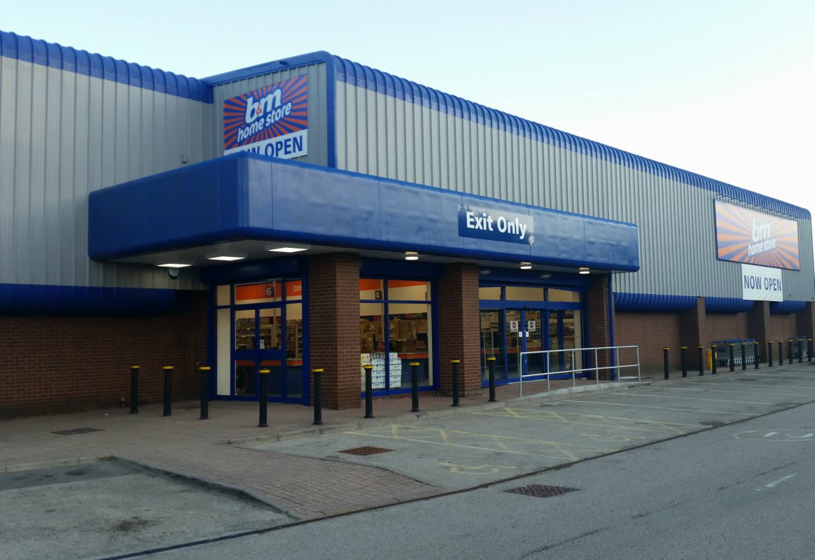 B&M's brand new Home Store is now open at Mannings Heath Retail Park, Yarrow Road in Poole.