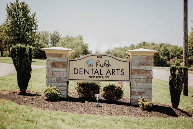 Images Rodek Dental Arts