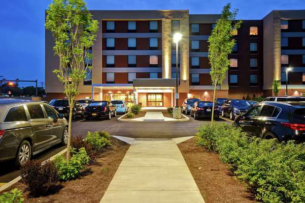 Images Home2 Suites by Hilton Amherst Buffalo