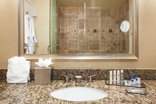 Images DoubleTree by Hilton Hotel Dallas - Love Field