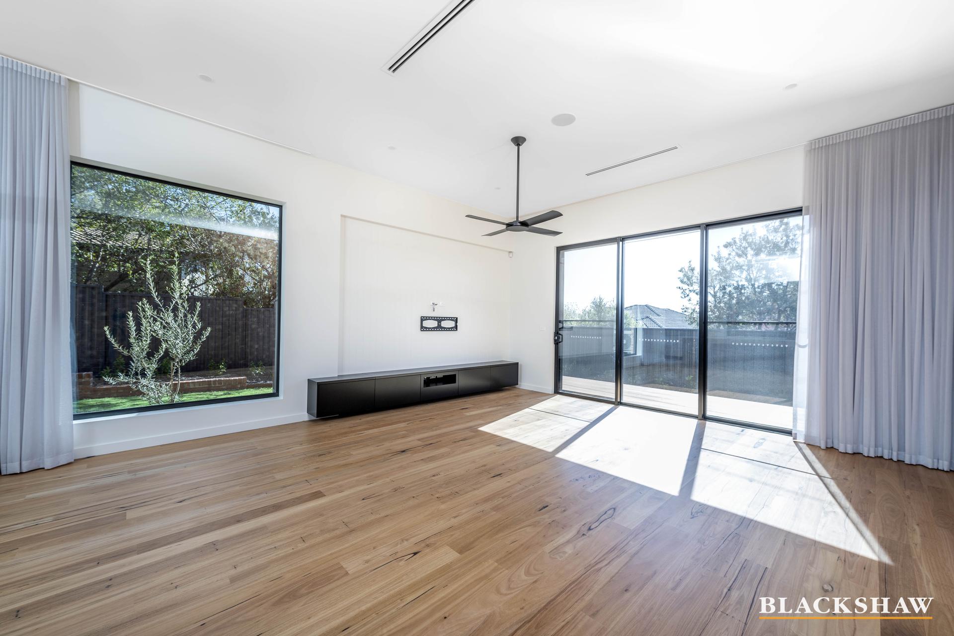 Images Blackshaw Real Estate Tuggeranong